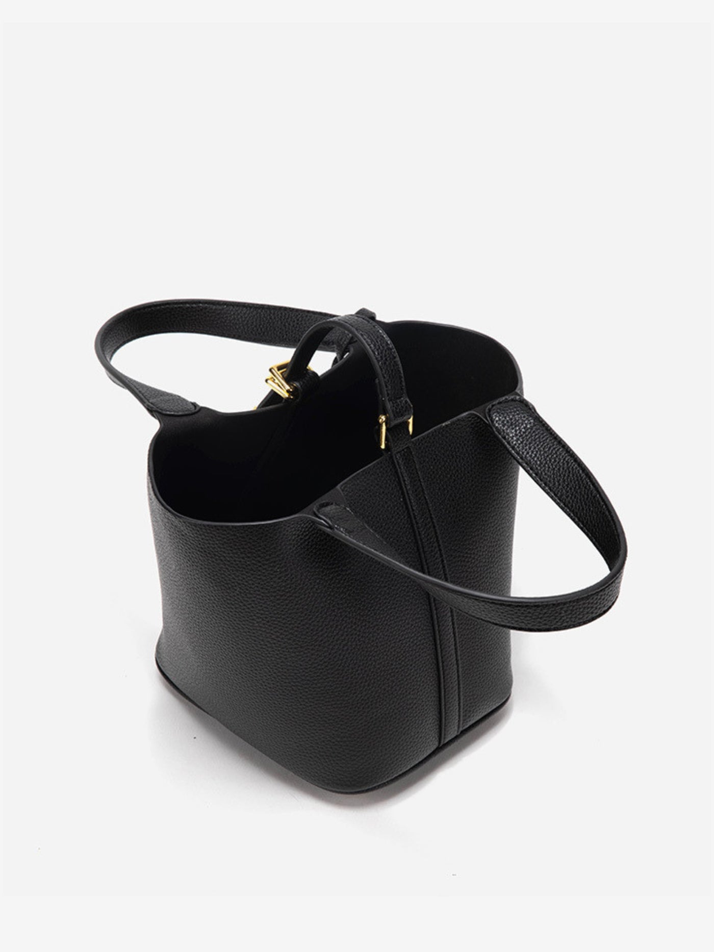 Glaiza | Élégant sac seau à fermoir doré