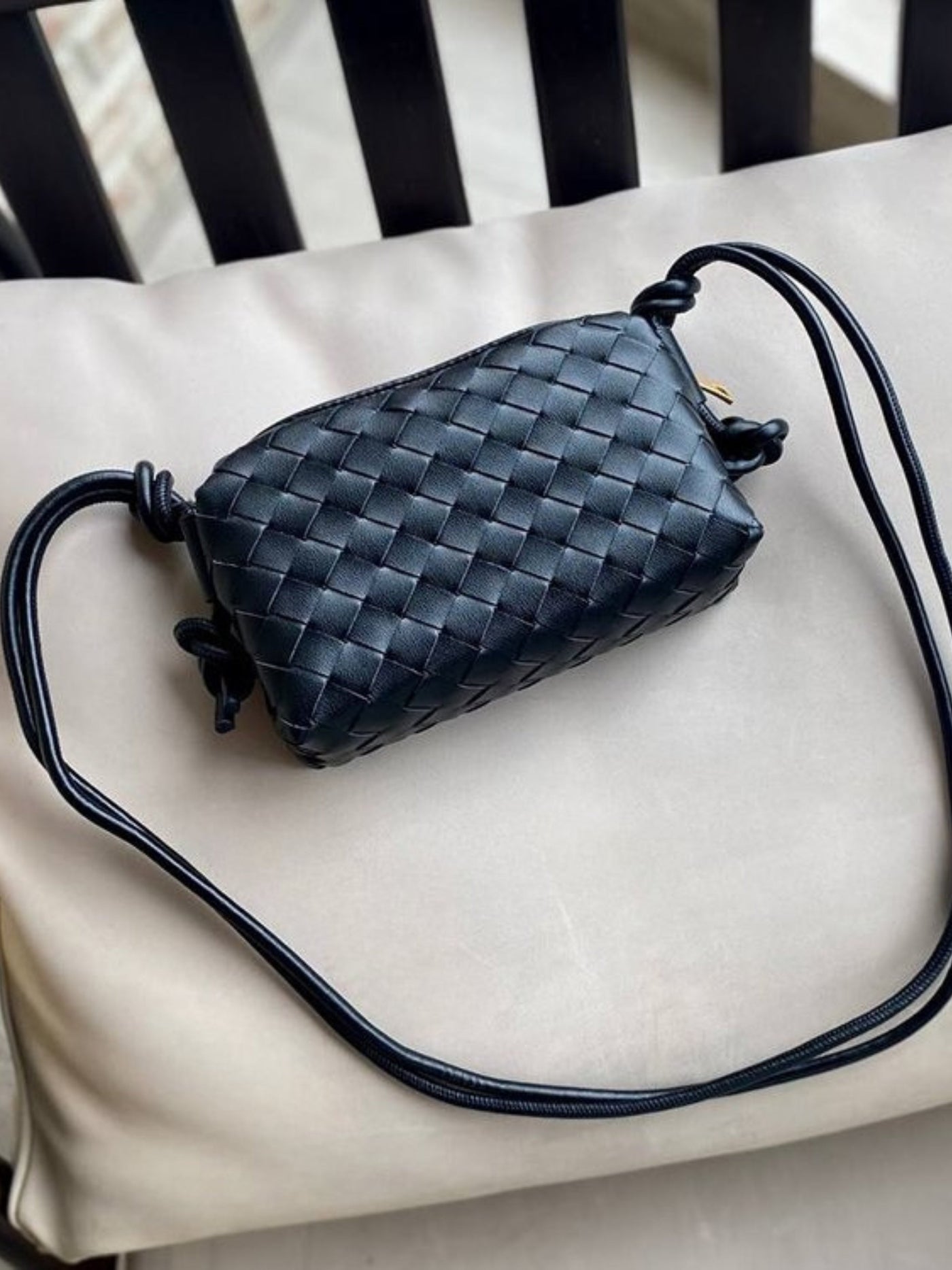 Janna | Sac à bandoulière compact tissé pour tous les jours