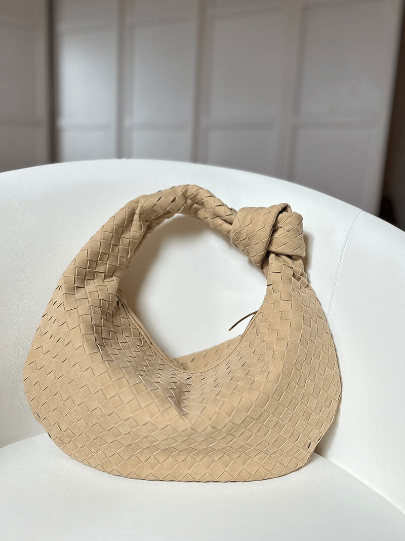 Sac tressé en daim moyen