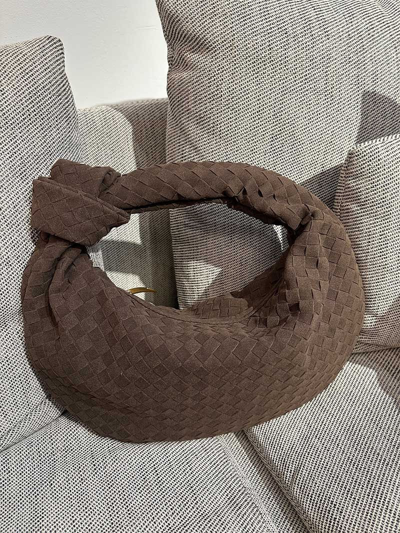 Sac tressé en daim moyen