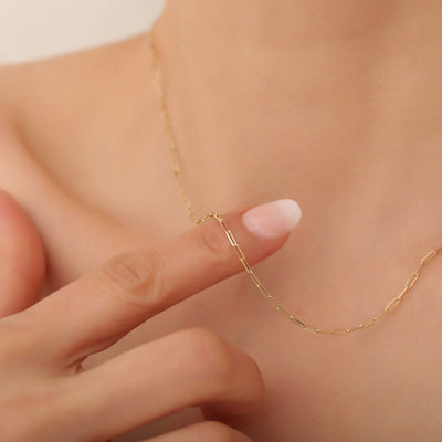 Tiaralynn | Petit collier en papier or 18 carats